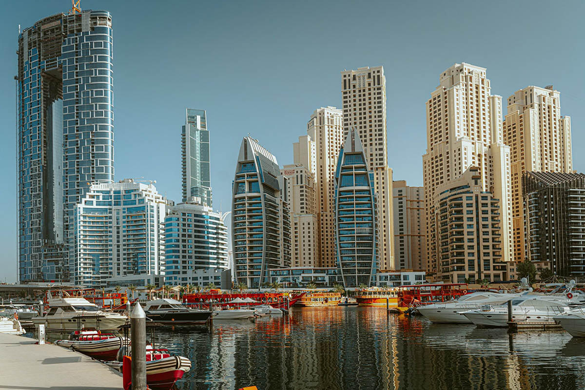 In which area of Dubai is it worth buying a property?
