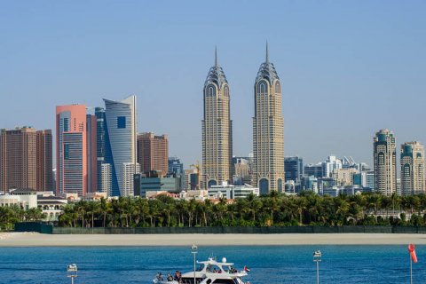 В первую рабочую пятницу 2022 года в Дубае зарегистрированы сделки на общую сумму около 690 миллионов долларов США