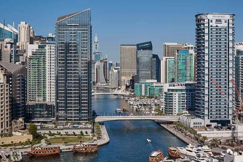 Переизбыток предложения и высокие процентные ставки могут снизить темпы роста рынка недвижимости ОАЭ
