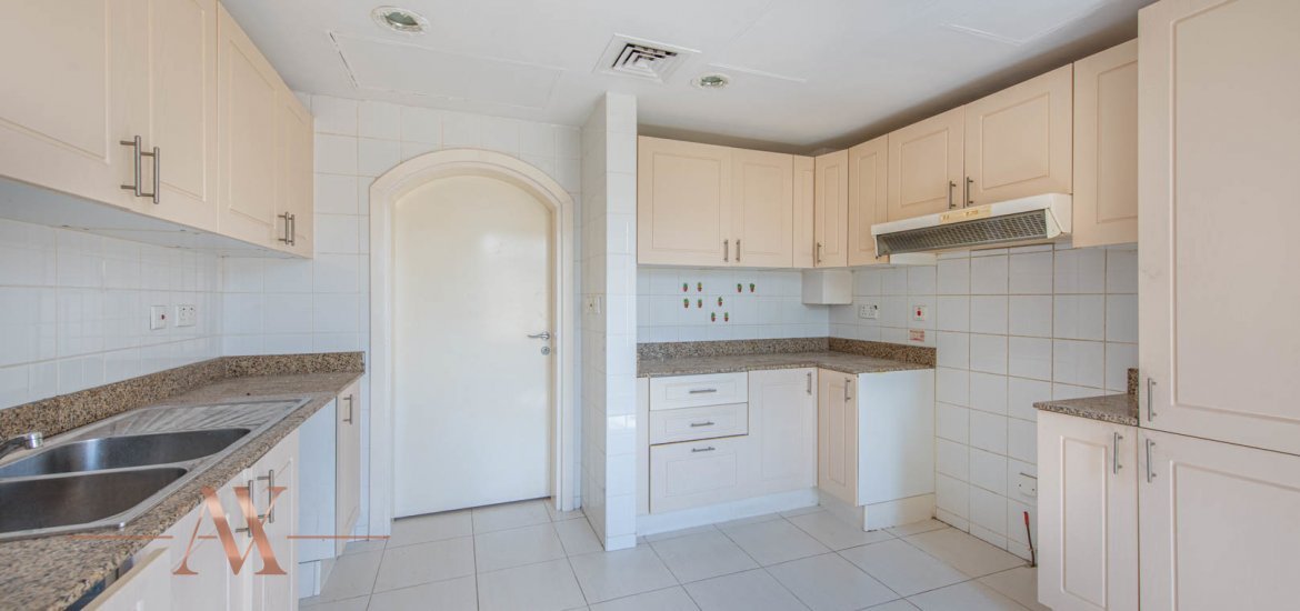 Villa for sale in Dubai, UAE, 2 bedrooms, 157 m², No. 23942 – photo 4