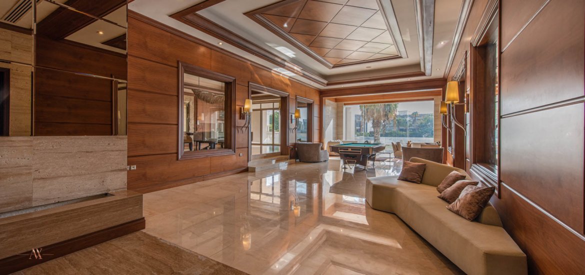 Villa in Emirates Hills, Dubai, UAE, 6 bedrooms, 1114.8 sq.m. No. 23630 - 1