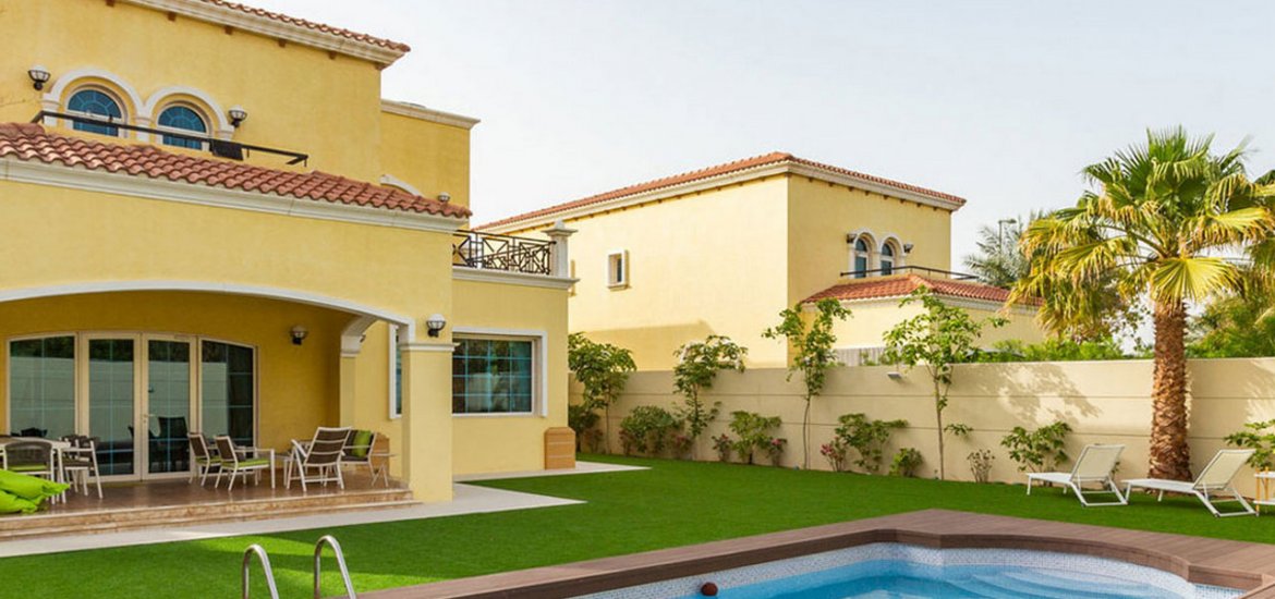 Villa in Jumeirah Park, Dubai, UAE, 3 bedrooms, 680 sq.m. No. 24157 - 1
