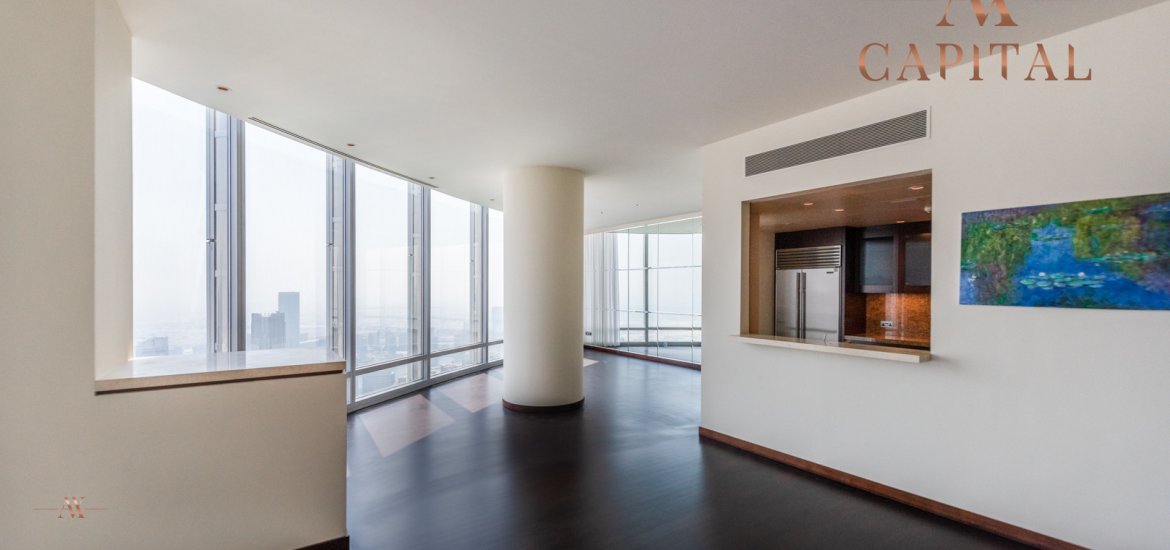 Apartment for sale in Dubai, UAE, 1 bedroom, 203.6 m², No. 23607 – photo 1