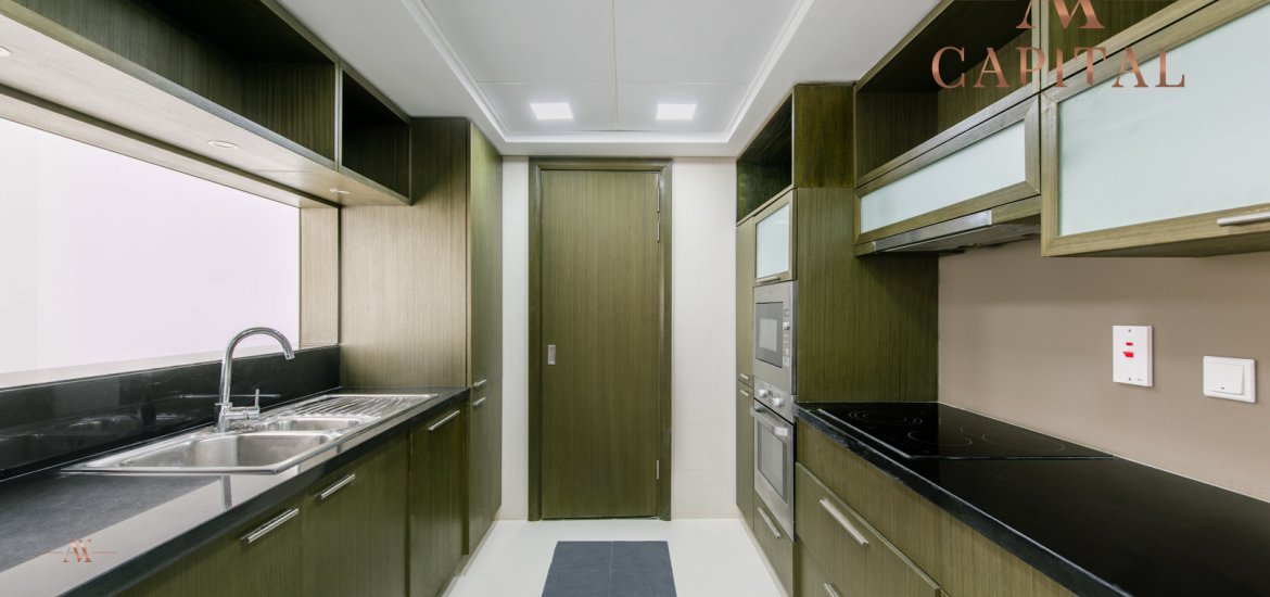 Apartment for sale in Dubai, UAE 1 bedroom, 72 sq.m. No. 23596 - photo 4