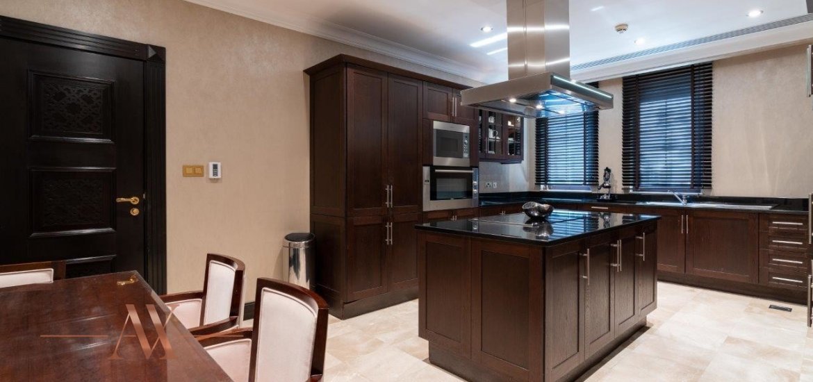 Villa for sale in Palm Jumeirah, Dubai, UAE 5 bedrooms, 649.6 sq.m. No. 23861 - photo 16