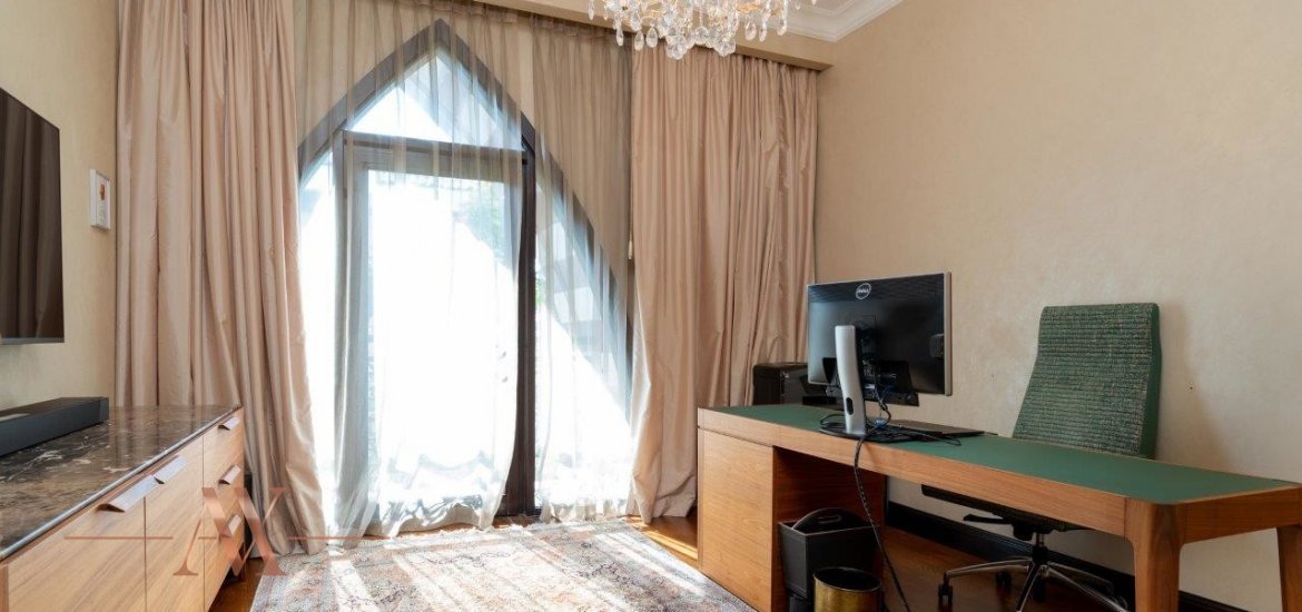 Villa for sale in Palm Jumeirah, Dubai, UAE 5 bedrooms, 649.6 sq.m. No. 23861 - photo 10