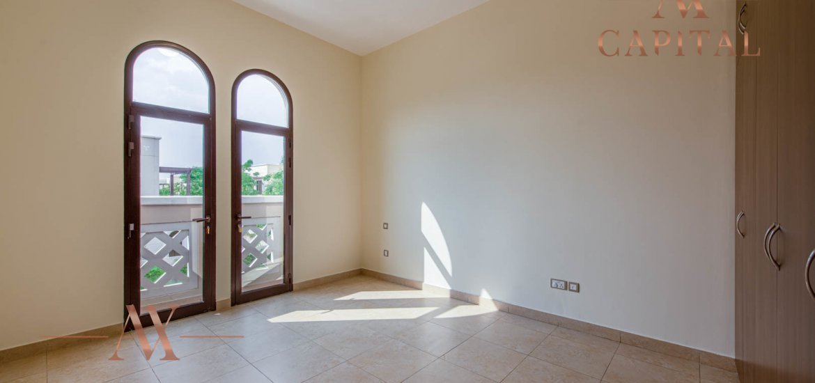 Villa for sale in Mudon, Dubai, UAE 4 bedrooms, 373.7 sq.m. No. 23752 - photo 10