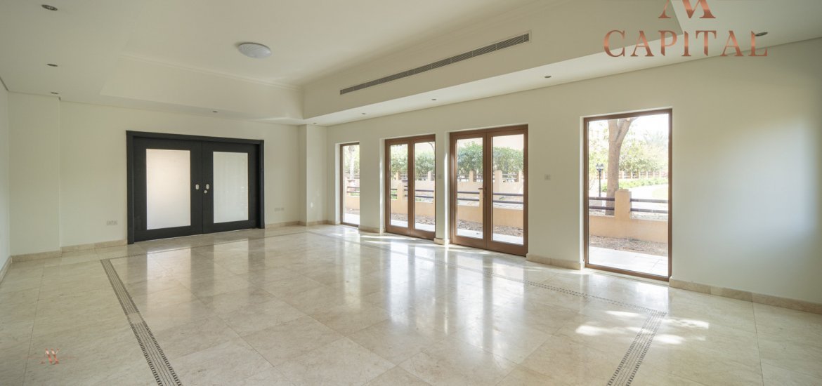 Villa for sale in Al Furjan, Dubai, UAE 5 bedrooms, 611.9 sq.m. No. 23701 - photo 3