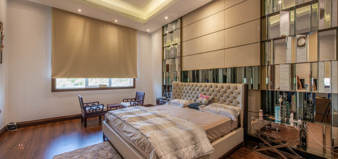 Villa for sale in Emirates Hills, Dubai, UAE 6 bedrooms, 1114.8 sq.m. No. 23630 - photo 8