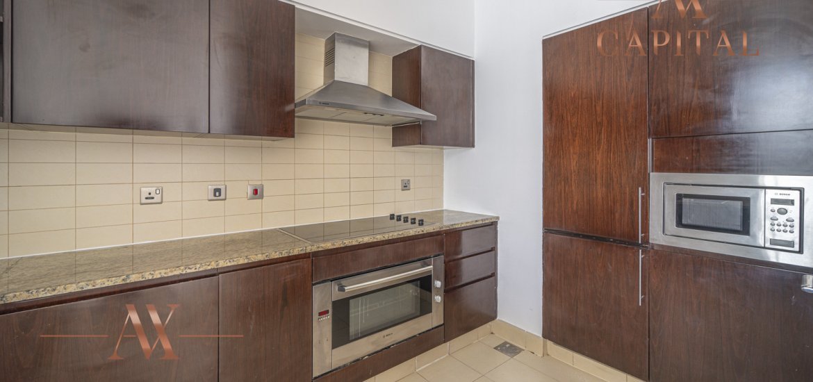 Apartment for sale in Dubai, UAE, 2 bedrooms, 155 m², No. 23774 – photo 12