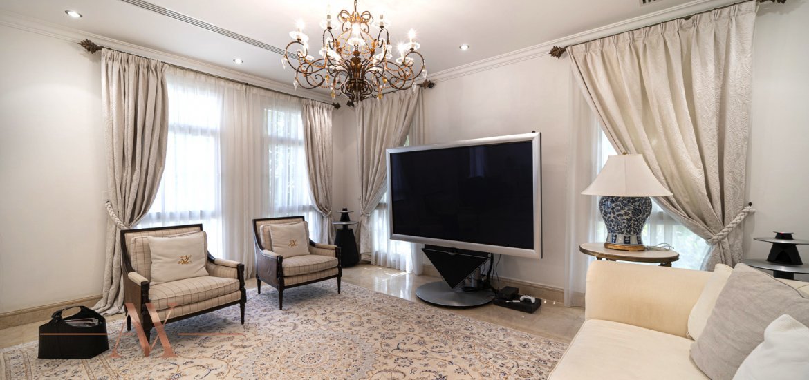 Villa for sale in Emirates Hills, Dubai, UAE 5 bedrooms, 1365.2 sq.m. No. 23862 - photo 4