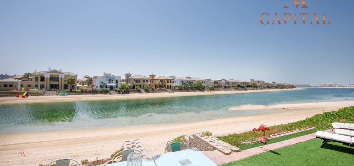 Villa for sale in Palm Jumeirah, Dubai, UAE 4 bedrooms, 624.1 sq.m. No. 23634 - photo 1