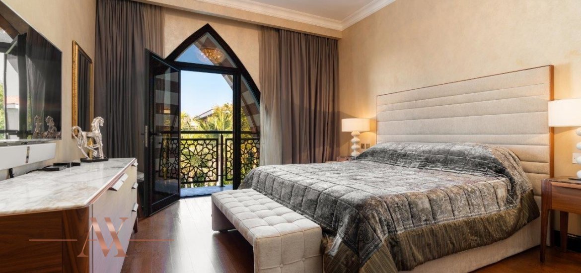 Villa for sale in Palm Jumeirah, Dubai, UAE 5 bedrooms, 649.6 sq.m. No. 23861 - photo 13