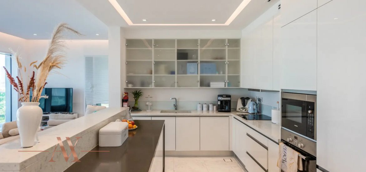 Apartment in Jumeirah Beach Residence, Dubai, UAE, 2 bedrooms, 206 sq.m. No. 24516 - 1
