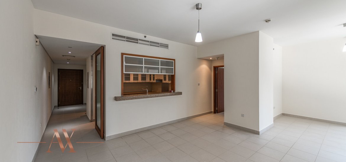 Apartment in Dubai, UAE, 1 bedroom, 91 sq.m. No. 23932 - 1