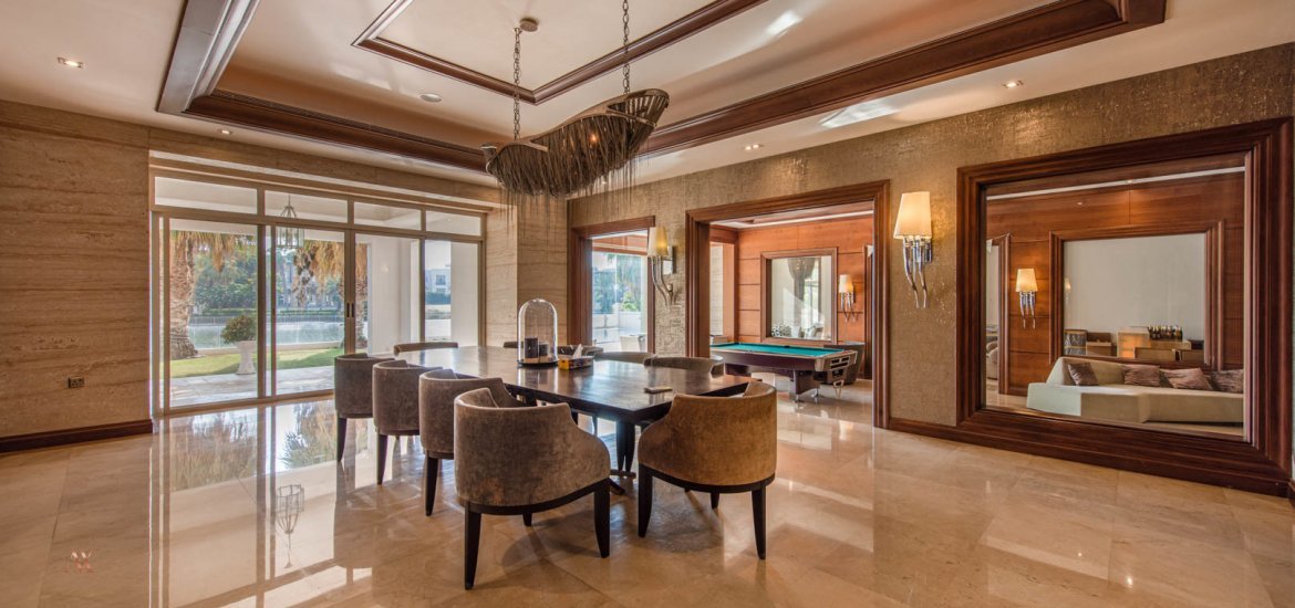 Villa for sale in Emirates Hills, Dubai, UAE 6 bedrooms, 1114.8 sq.m. No. 23630 - photo 2