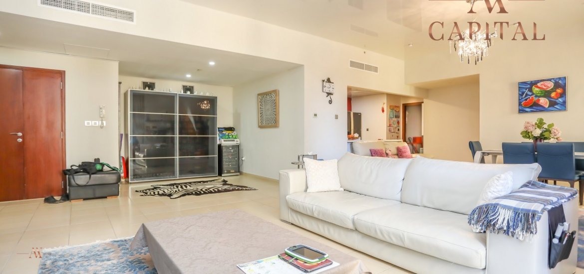 Apartment in Jumeirah Beach Residence, Dubai, UAE, 4 bedrooms, 251.5 sq.m. No. 23459 - 1
