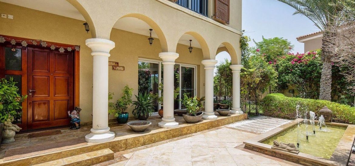 Villa for sale in Motor City, Dubai, UAE 5 bedrooms, 453 sq.m. No. 24185 - photo 1