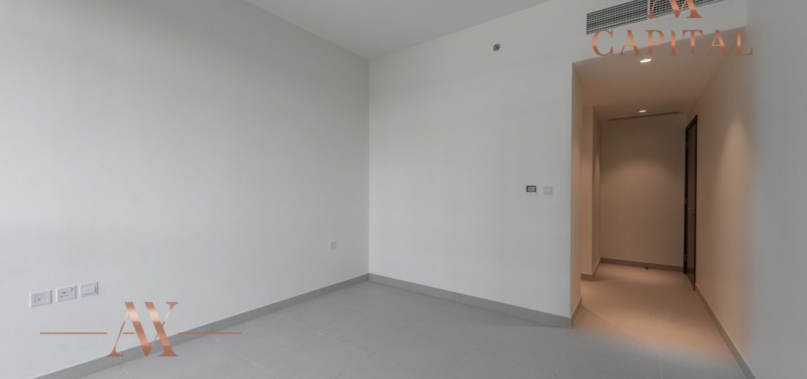 Apartment for sale in Dubai, UAE, 3 bedrooms, 236.9 m², No. 23735 – photo 10