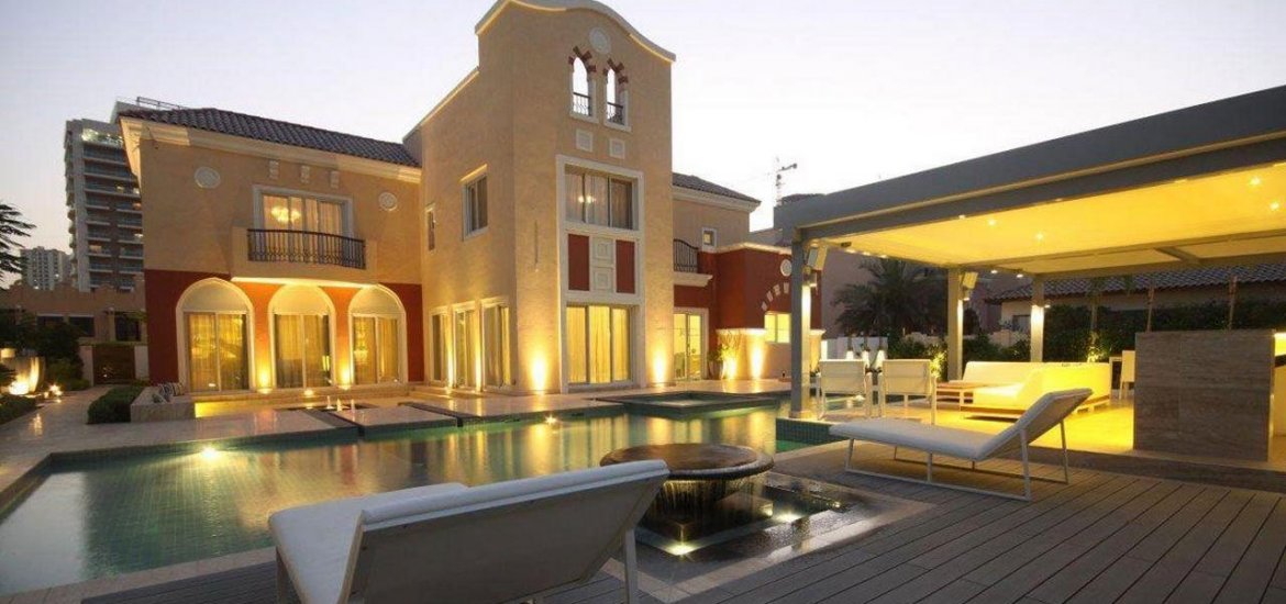 Villa for sale in Dubai Sports City, Dubai, UAE 5 bedrooms, 937 sq.m. No. 24195 - photo 1