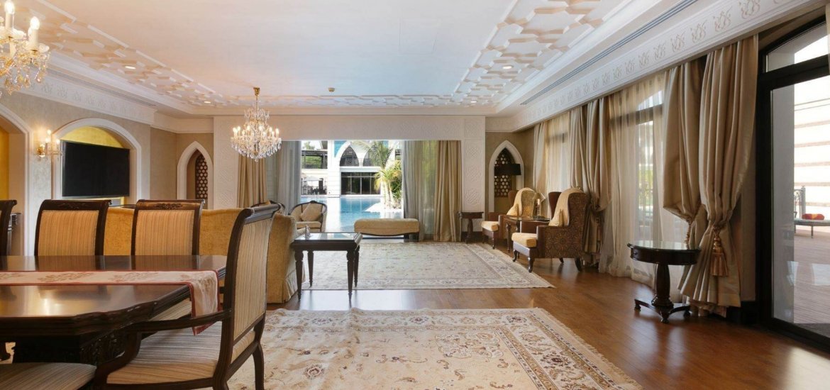 Villa for sale in Dubai, UAE, 7 bedrooms, 1130 m², No. 24652 – photo 1