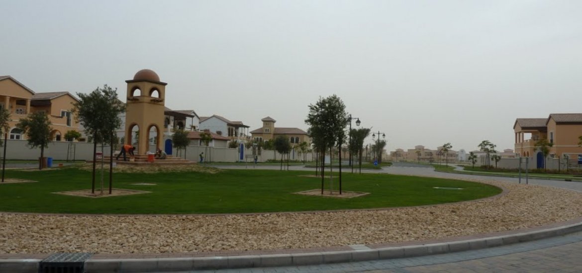 Villa in Dubai Land, Dubai, UAE, 4 bedrooms, 627 sq.m. No. 24660 - 5