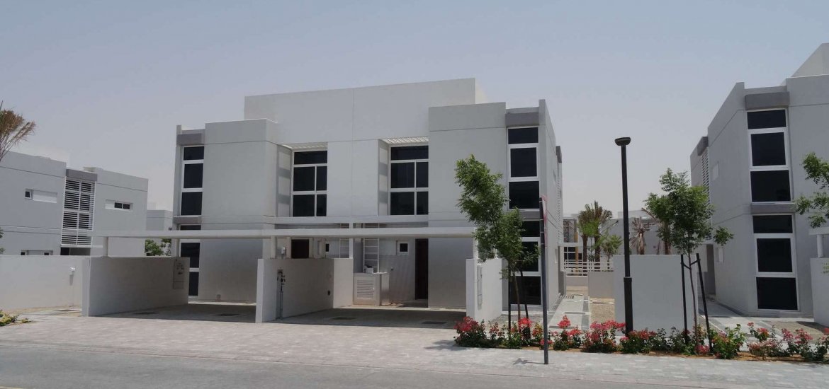 Townhouse for sale in Mudon, Dubai, UAE 3 bedrooms, 161 sq.m. No. 24767 - photo 3