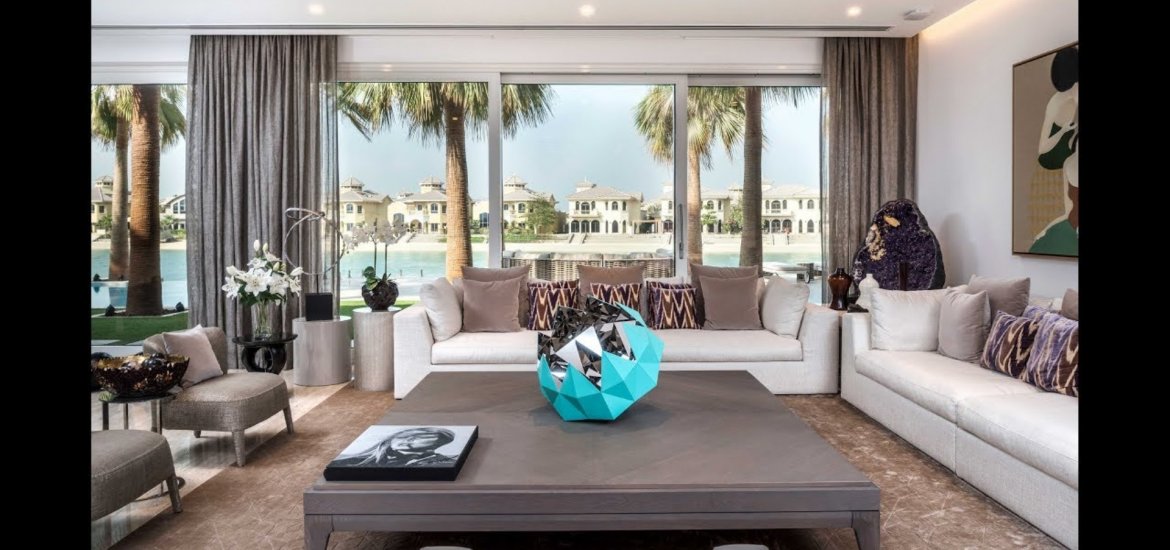 Villa for sale in Dubai, UAE, 6 bedrooms, 2044 m², No. 24817 – photo 2