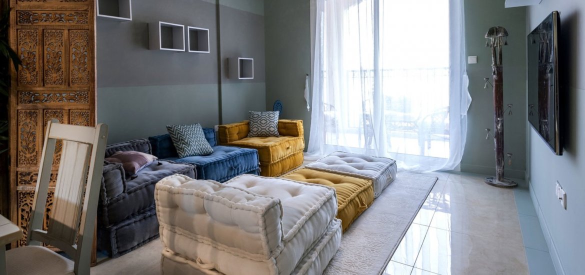 Apartment for sale in Jumeirah Village Circle, Dubai, UAE 1 bedroom, 90 sq.m. No. 24739 - photo 3