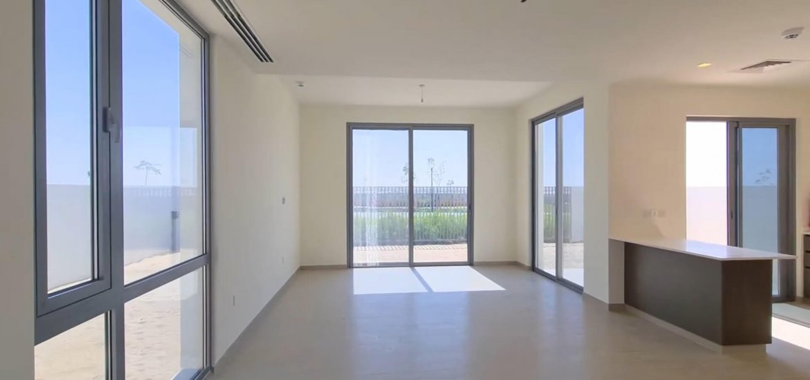 Villa for sale in Emaar South, Dubai, UAE 4 bedrooms, 275 sq.m. No. 25238 - photo 2