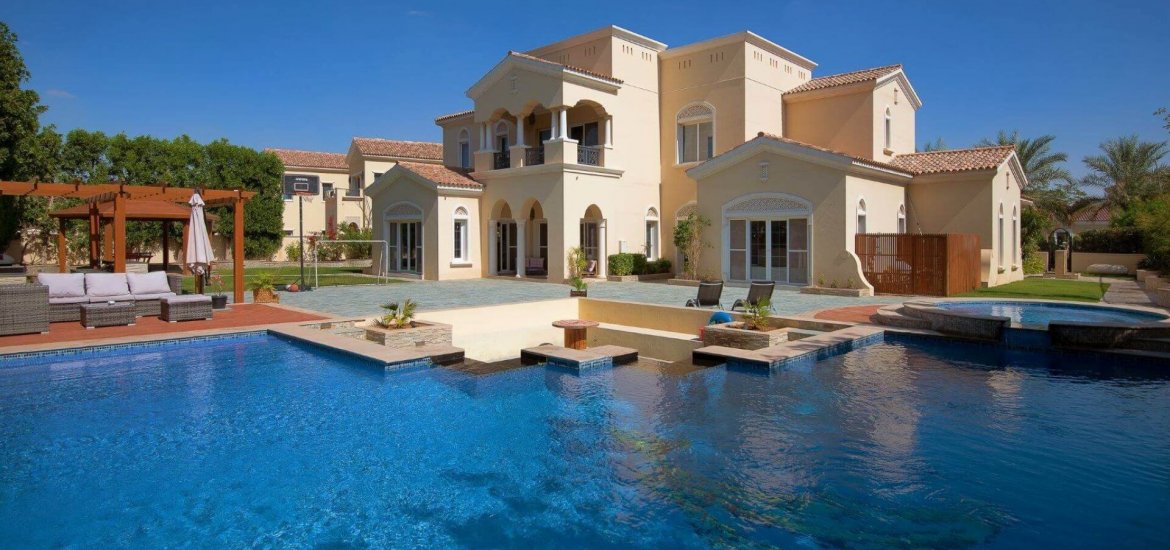 Villa in Arabian Ranches, Dubai, UAE, 6 bedrooms, 818 sq.m. No. 25221 - 1