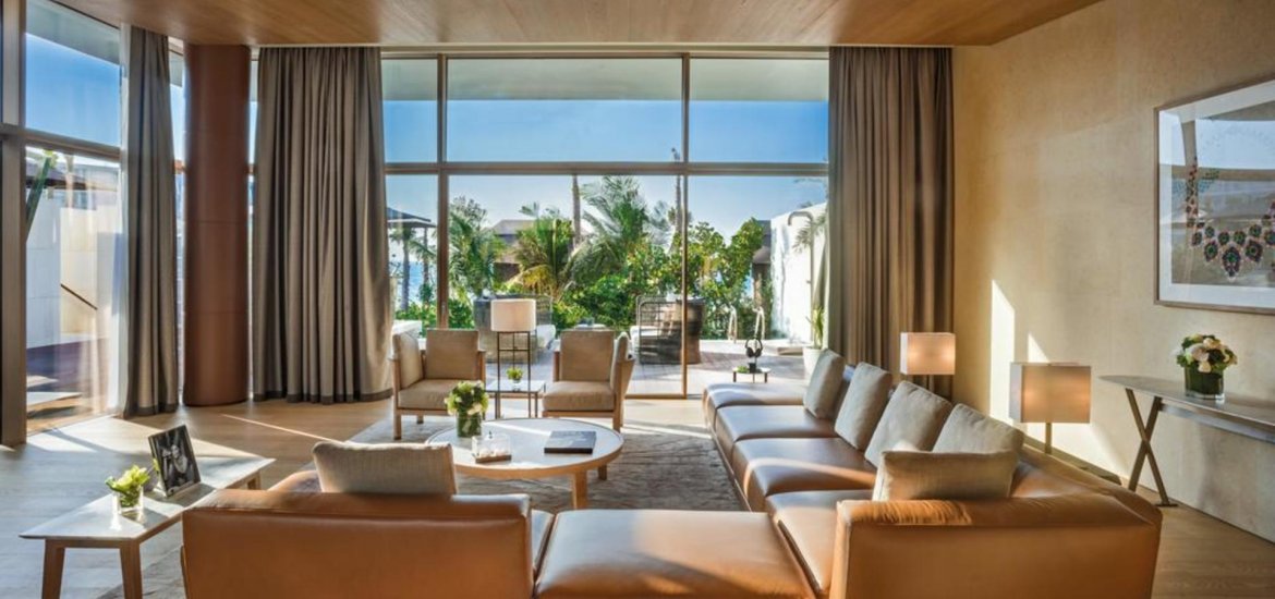 Villa for sale in Dubai, UAE, 5 bedrooms, 1611 m², No. 25294 – photo 4
