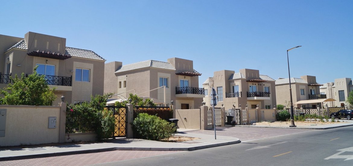 Villa in Living Legends, Dubai, UAE, 5 bedrooms, 414 sq.m. No. 26367 - 6
