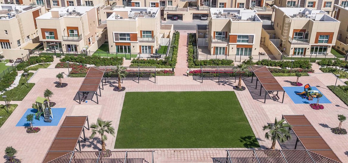 Villa in Al Barsha, Dubai, UAE, 3 bedrooms No. 26393 - 2