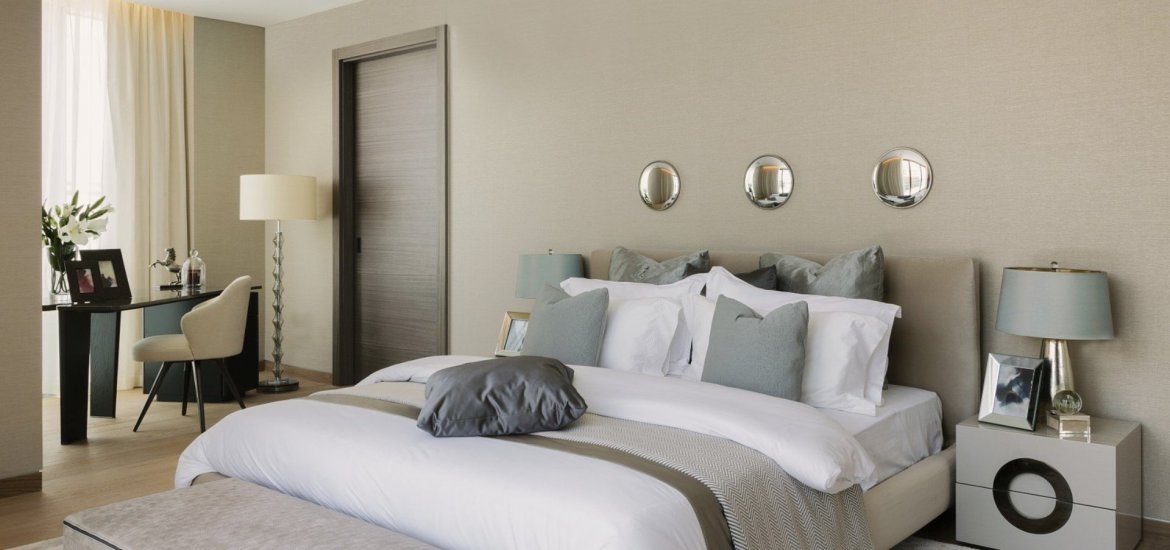 Apartment in Palm Jumeirah, Dubai, UAE, 3 bedrooms, 239 sq.m. No. 24538 - 1