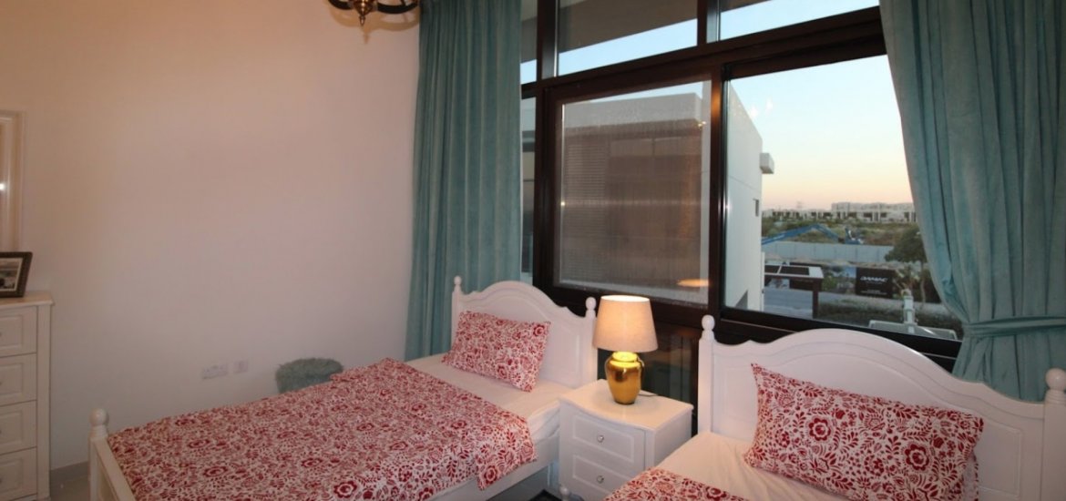 Villa for sale in DAMAC Hills, Dubai, UAE 4 bedrooms, 335 sq.m. No. 28196 - photo 3