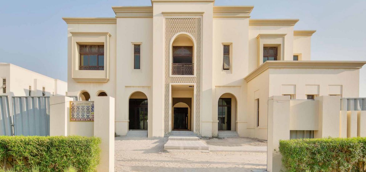 Villa in Dubai Hills Estate, Dubai, UAE, 7 bedrooms, 2090 sq.m. No. 29167 - 1
