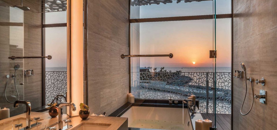 Villa in Jumeirah Bay Island, Dubai, UAE, 5 bedrooms, 1301 sq.m. No. 30961 - 4